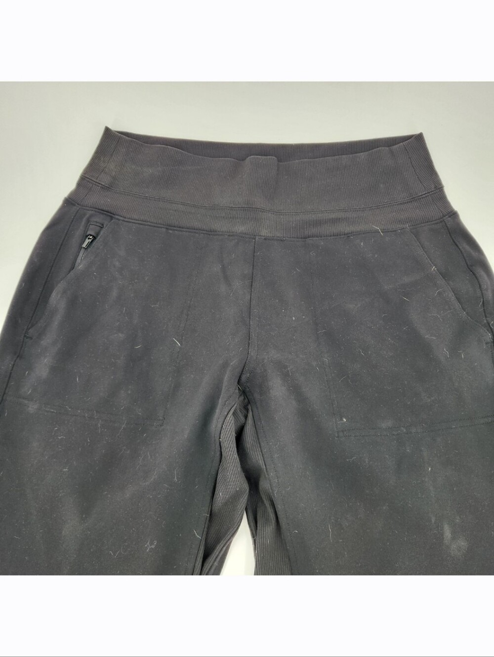 Athleta Venice High Rise Jogger Pant Womens Size Medium Black Zip Pockets - Picture 2 of 8